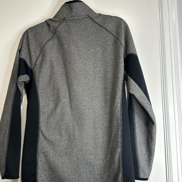 US Army Full Zip Unisex Under Armour Jacket. Gray And Black. Mock Collar. Small. - Picture 11 of 12